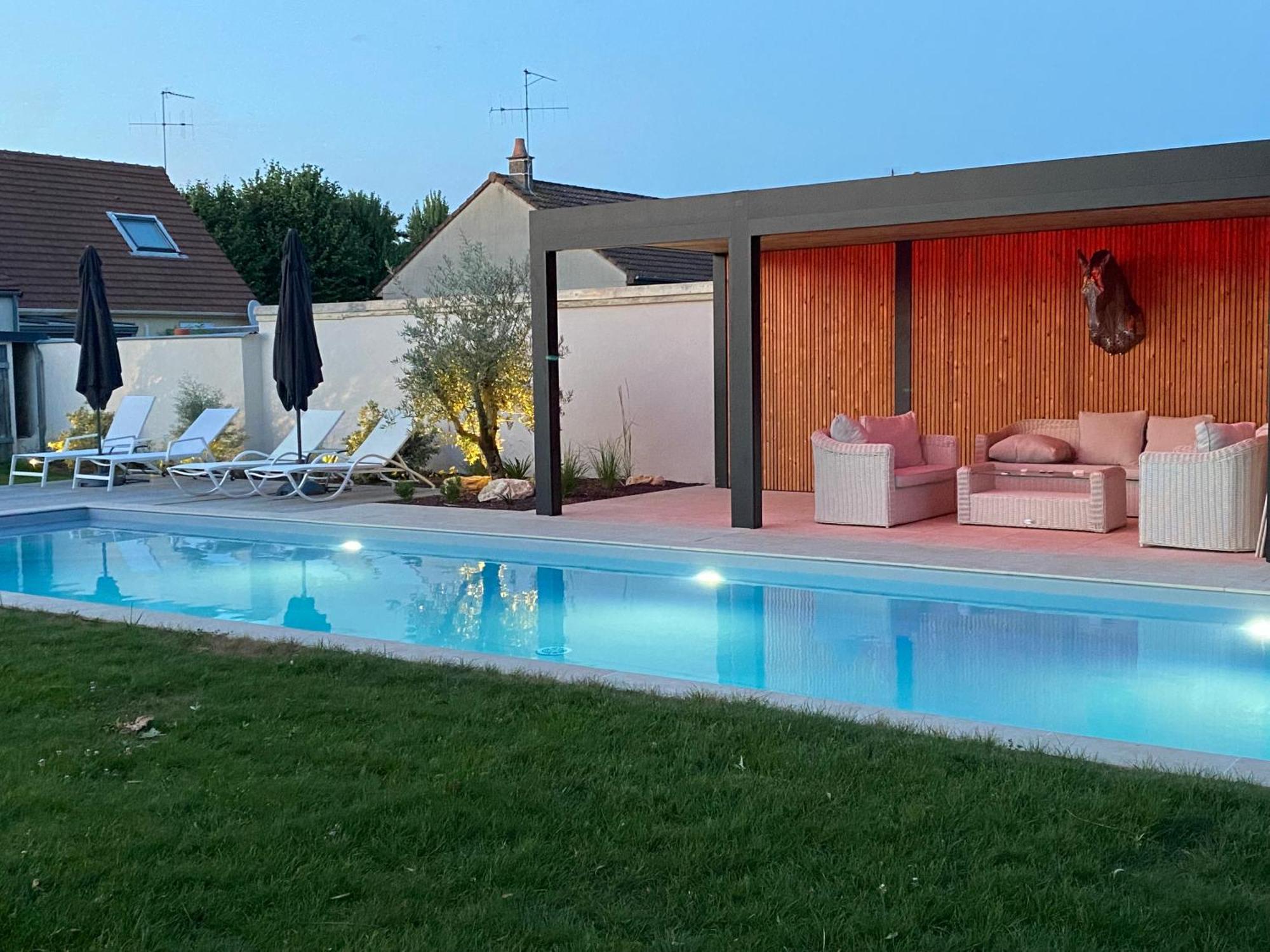 Le Celadon Larcay Exterior foto